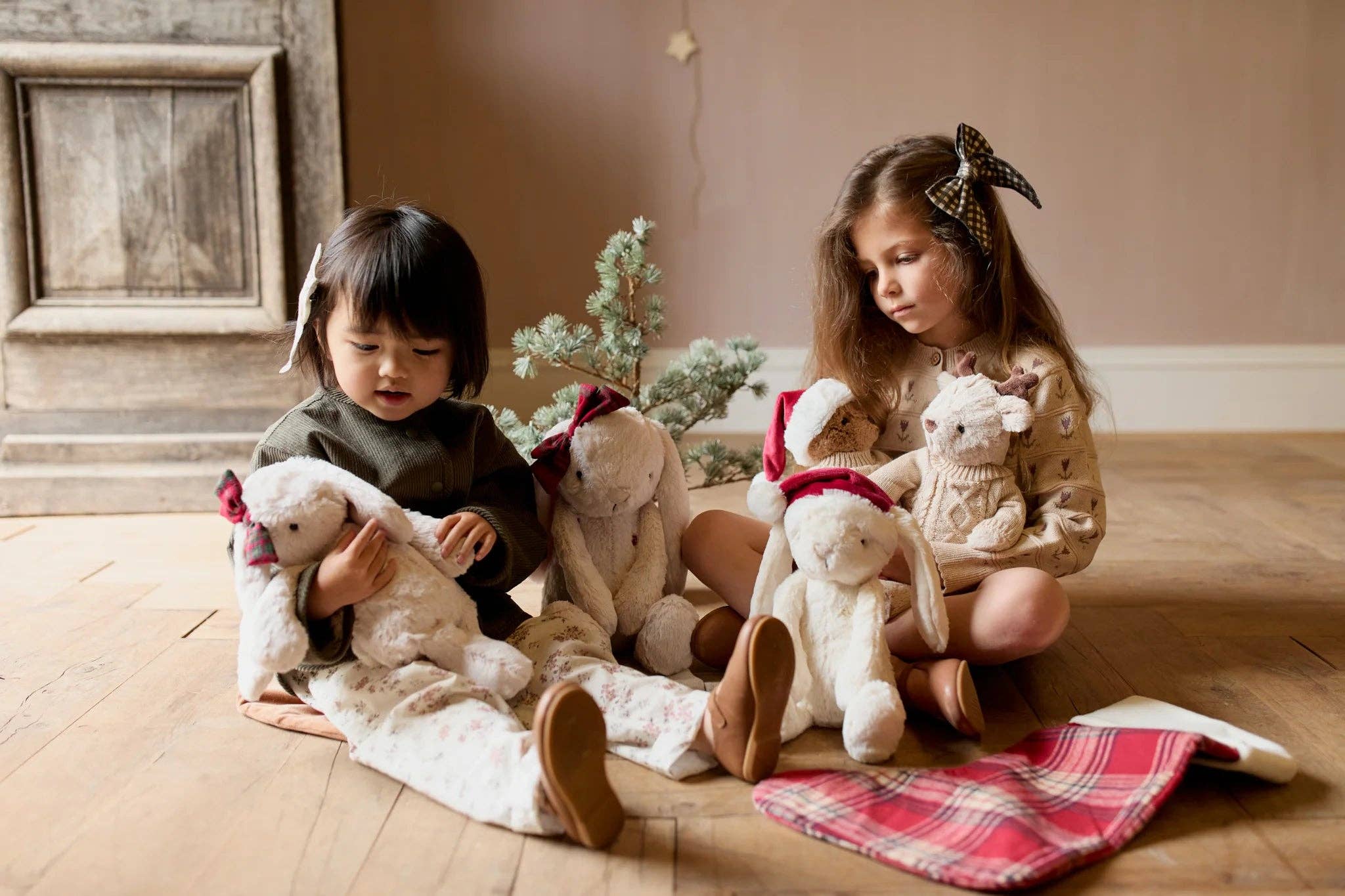 Shine on me Distribution - Wholesale Stuffed/Plush Toy - Kids & Baby - Plush - Fable the Cosy Deer - Snuggle Bunnies4