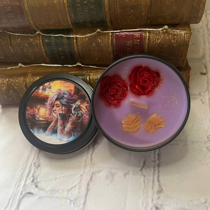 Velas de libros de fantasía - 4 oz, perfumadas, vela pequeña, librería para venta al por mayor de Readers Leisure