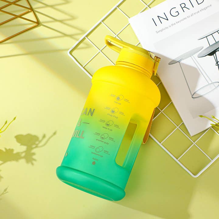H2O Capsule - Vendita all'ingrosso Borracce - Fresh Avocado - Bottiglia d'acqua INSPO in capsule H2O da mezzo gallone con indicatore orario e cannuccia