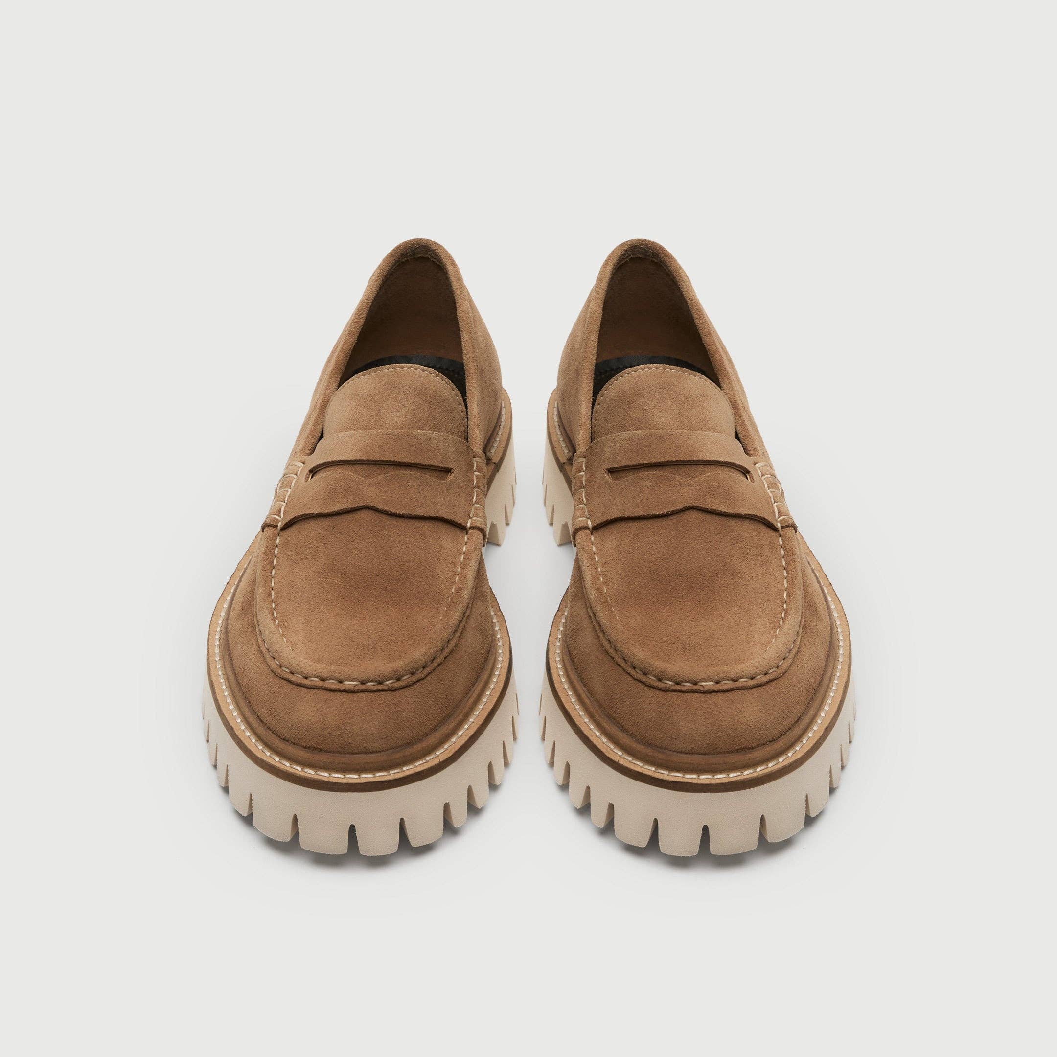 Tan Hopper Saddle Loafer for wholesale on Faire3