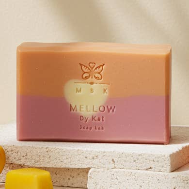 Melina - Bain Moussant Pétillant pour la vente par MBK - Mellow By Kat | Soap Lab