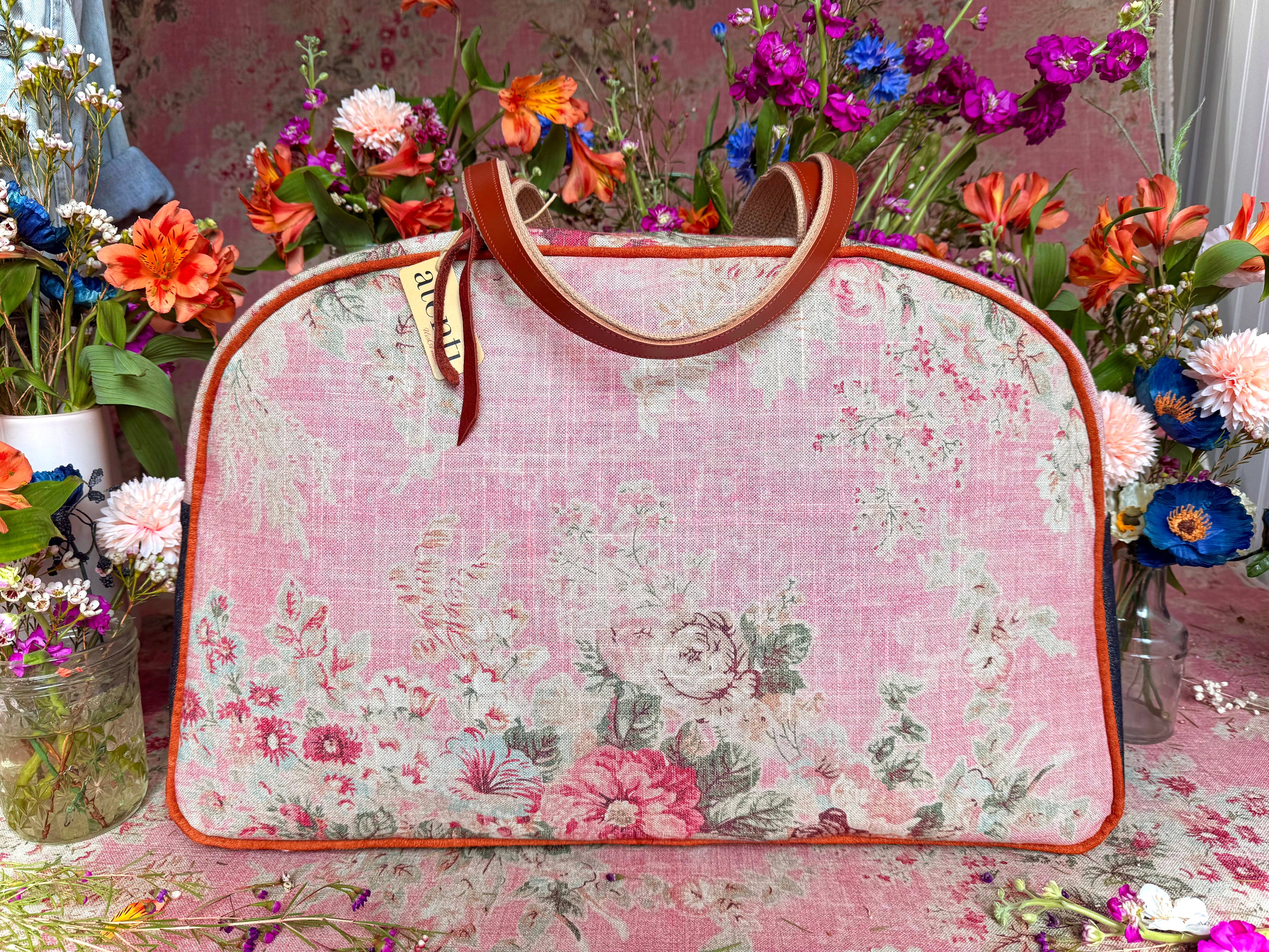 Atenti - Wholesale Weekender Bag - Women's - Handmade Atenti Rosewood Overnighter Weekender– USA Made14