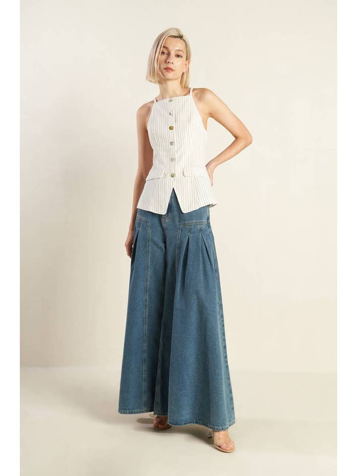 White A woven seersucker top - FJ1183 for wholesale on Faire