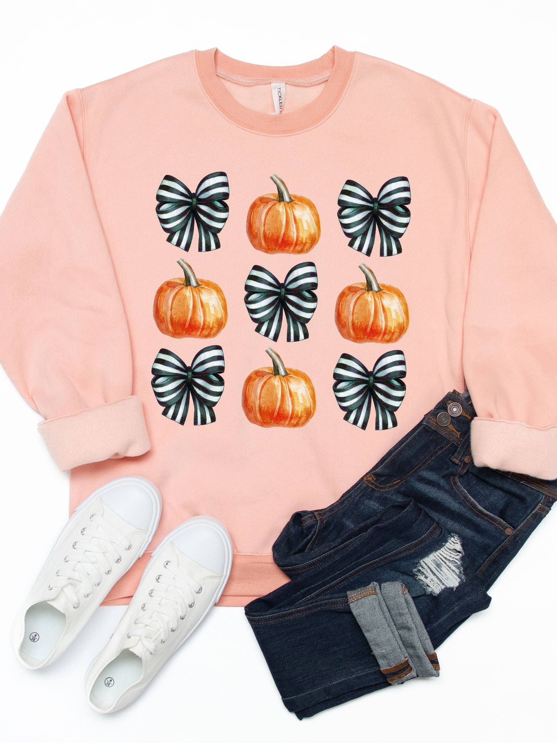 Tickled Teal – wholesale Sweatshirt med tryck - Dam – Stripe Bows & Pumpkins grafisk tröja2
