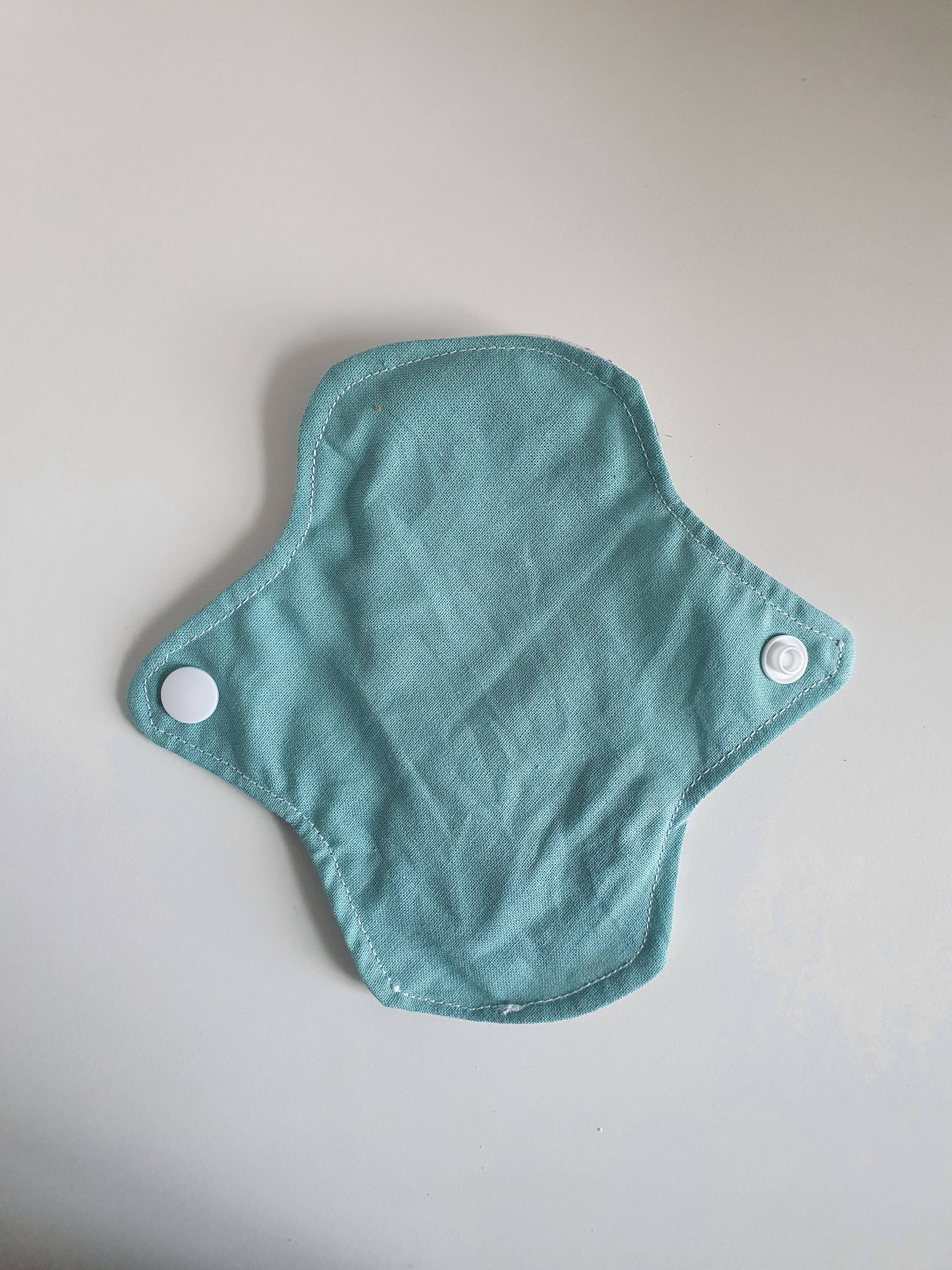 Igi L'essentiel au naturel – wholesale Tamponger – Tvättbar binda1