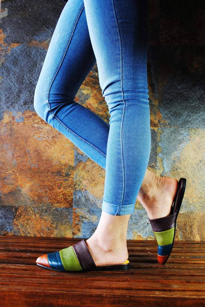 ABSTRACT STIMULUS – Mule - Mulher por atacado – Mules de couro multicolorido2