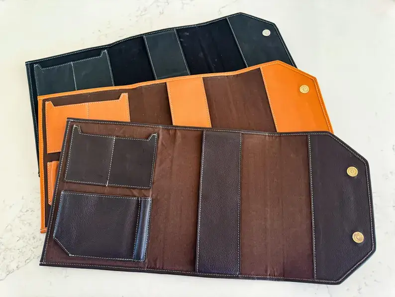 Boho Ranch Shop - Vente Étui pour ordinateur portable/tablette – femme - Housse d'ordinateur portable BOHO LUXE en cuir de vachette poilue (Copie)6