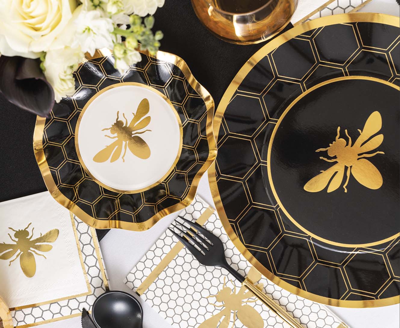 Sophistiplate - Wholesale Assorted Cutlery Set - Black & Gold Bella Assorted Plastic Cutlery/24pc, Service for 86