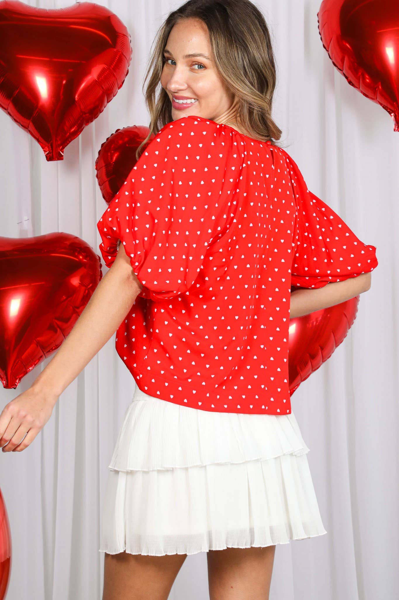 Rood Boothals Pofmouw Hartjesprint Blouse Top VT82337H voor groothandel op Faire6