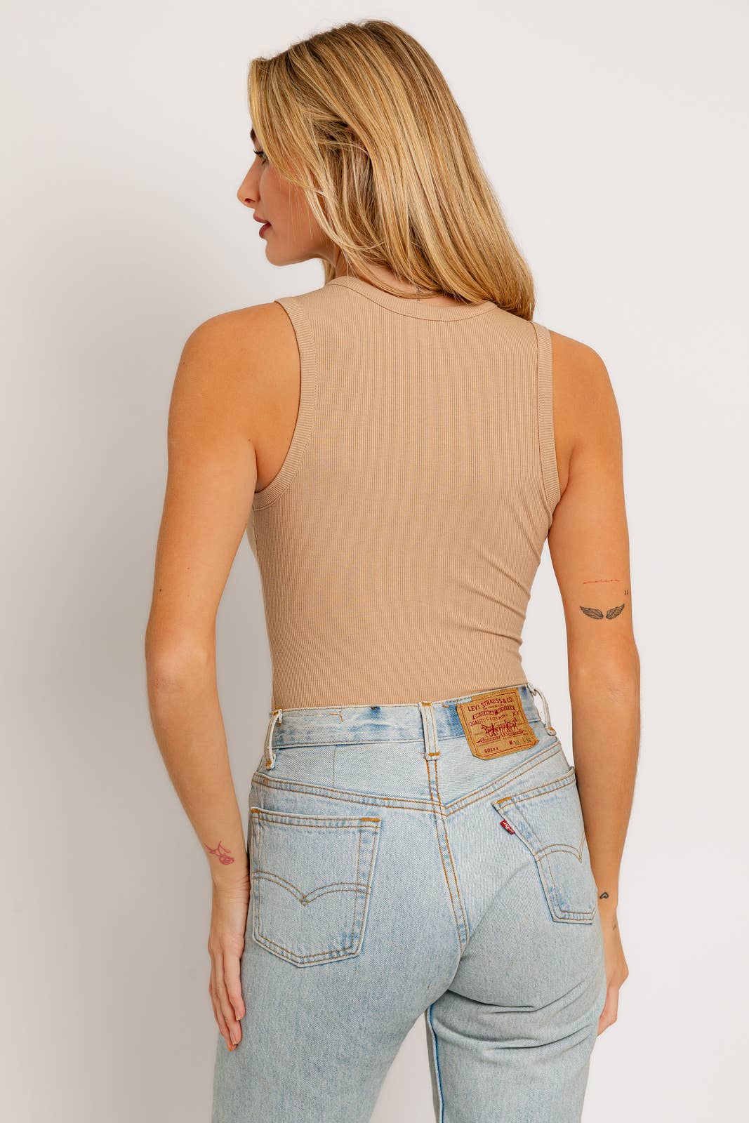 LE LIS - Wholesale Bodysuit - Women's - ROUND NECK SLEEVELESS BODYSUIT33