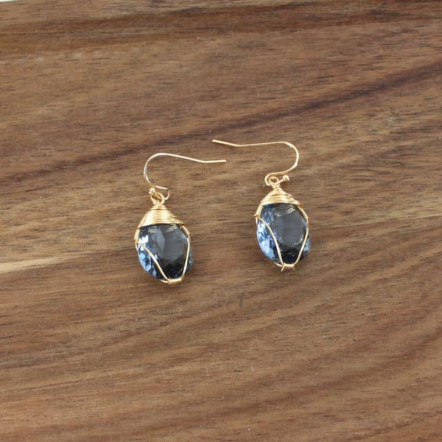 Pretty Persuasions - Wholesale Dangle Earrings - E24236 Wire Wrapped Glass Bead Earrings