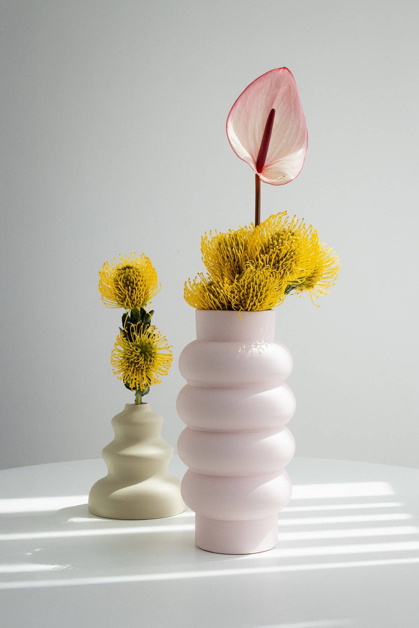 o cactuu - Venta al por mayor Floreros - Jarrón Loop - NUEVO - Cerámica decorativa hecha a mano - Navidad2