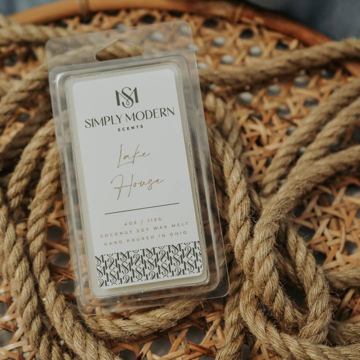 Lake House | Coconut Soy Wax Melt for wholesale by Simply Modern Scents