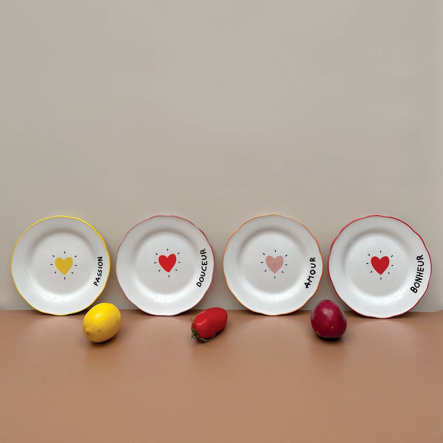 Opjet Paris - Vente Assiette - Set de 4 assiettes dessert amour cœur D19cm1