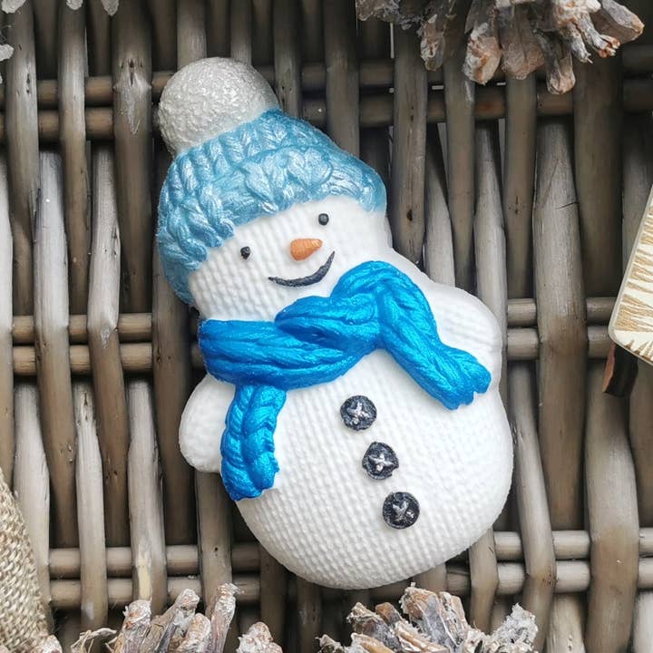 Snowman Bath Bomb for wholesale by Fizz Bomb Cosmetics