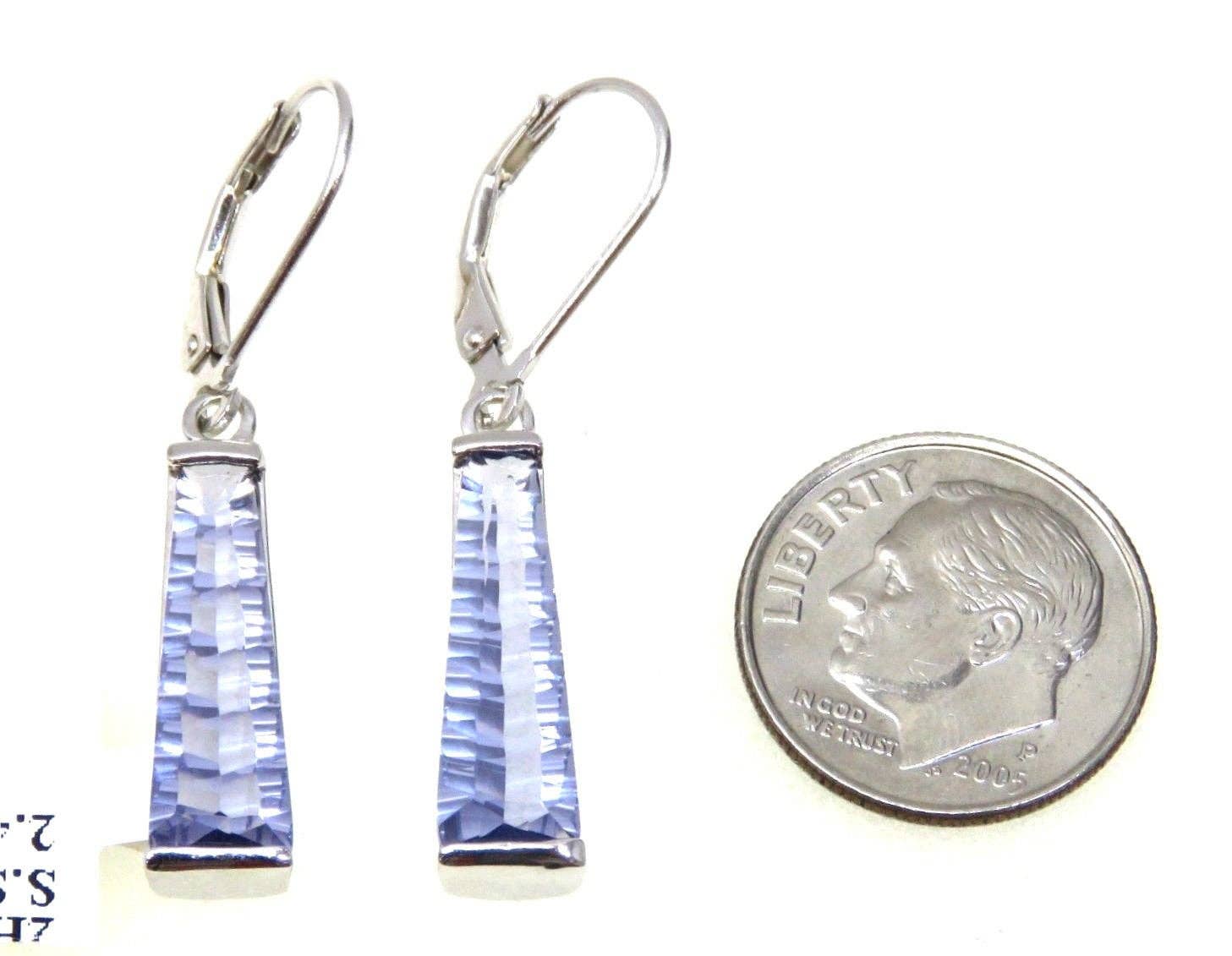 Twan Kee Jewelry - Venta al por mayor Pendientes colgantes - Pendientes de plata con estallido estelar de Helenita clásica del Monte Santa Helena3