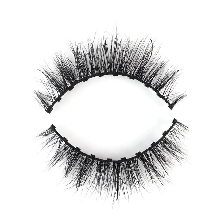 PETIT CIL pour la vente par Everylash
