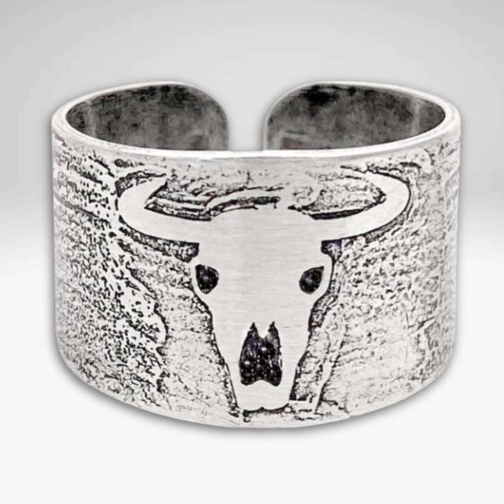 Skull Adjustable Ring for wholesale by Daphne Lorna