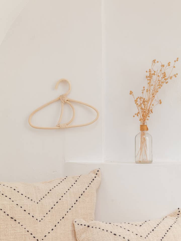 Cintre en rotin de lune pour la vente par Village Thrive