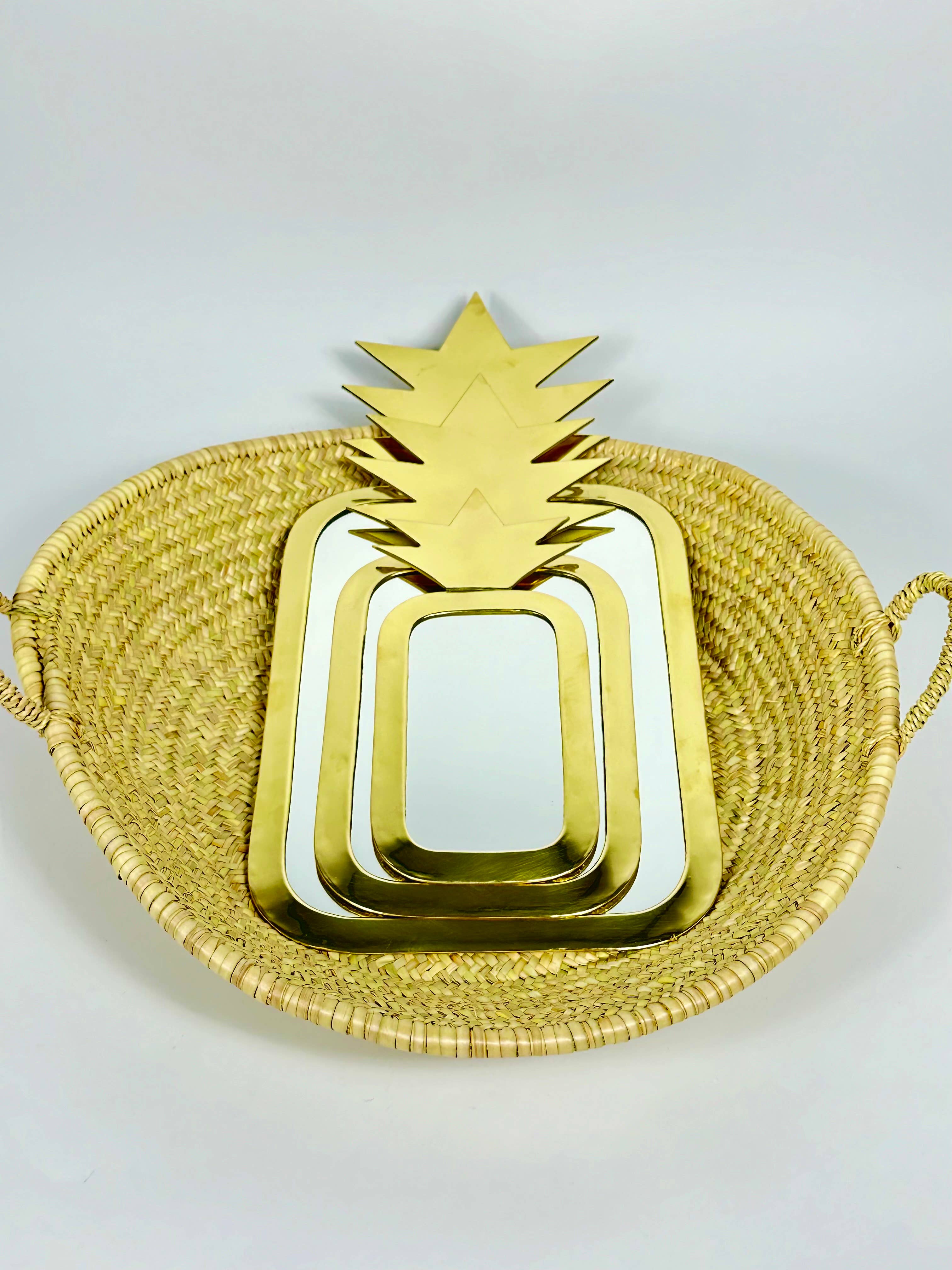 Mikwi - Wholesale Wall Mirror - Set of 3 Moroccan PINEAPPLE Mirrors (Brass),  Wholesale 6