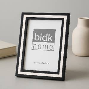 BIDKhome - Wholesale Picture Frame - 5X7" Line Frame Black & White2
