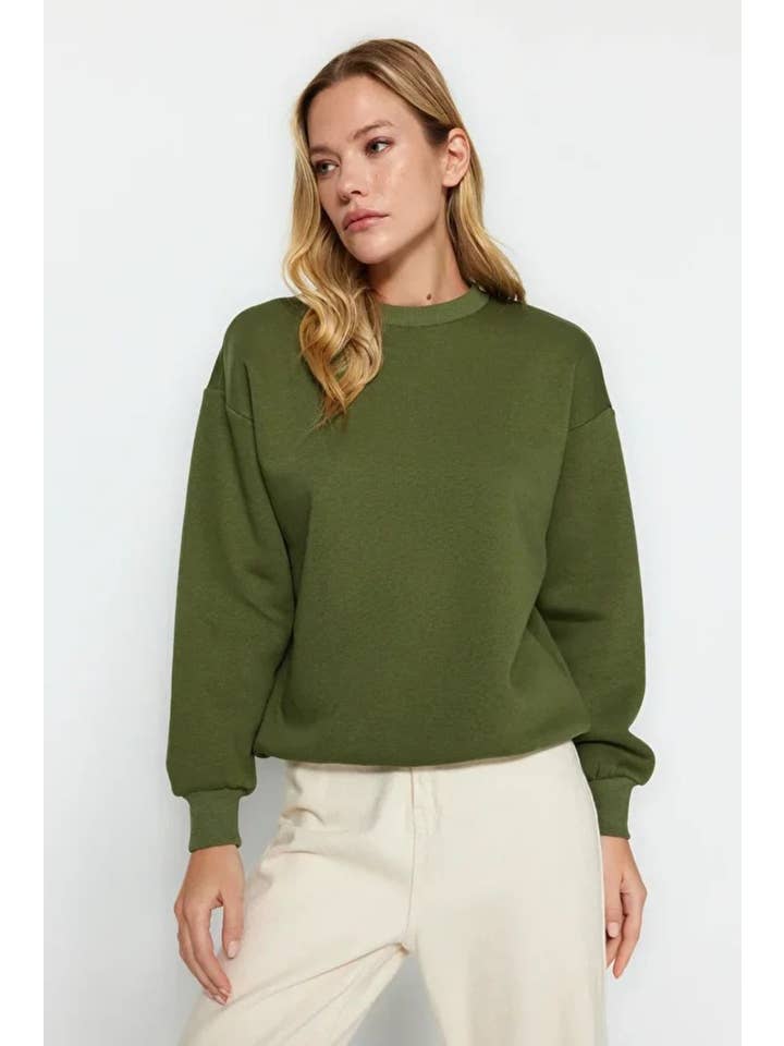 Hoxton Gal – wholesale Sweatshirt – Women's – Thick Fleece-Lined Regular Fit Crew Neck Basic Knit Sweatshirt28