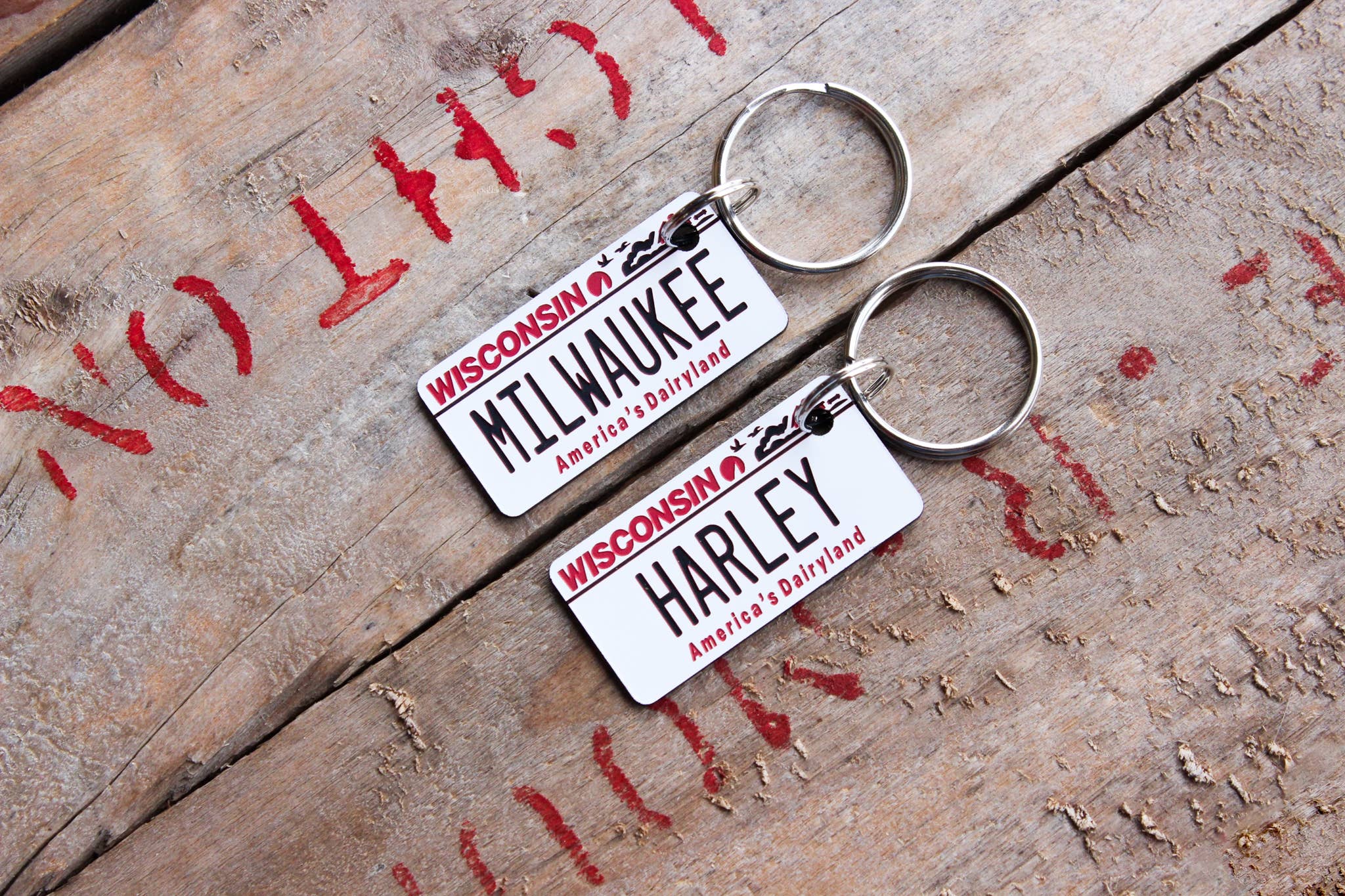 The Laundry Room Shop - Vente Porte-clés – unisexe - Porte-clés en plastique gravé personnalisable - Wisconsin0