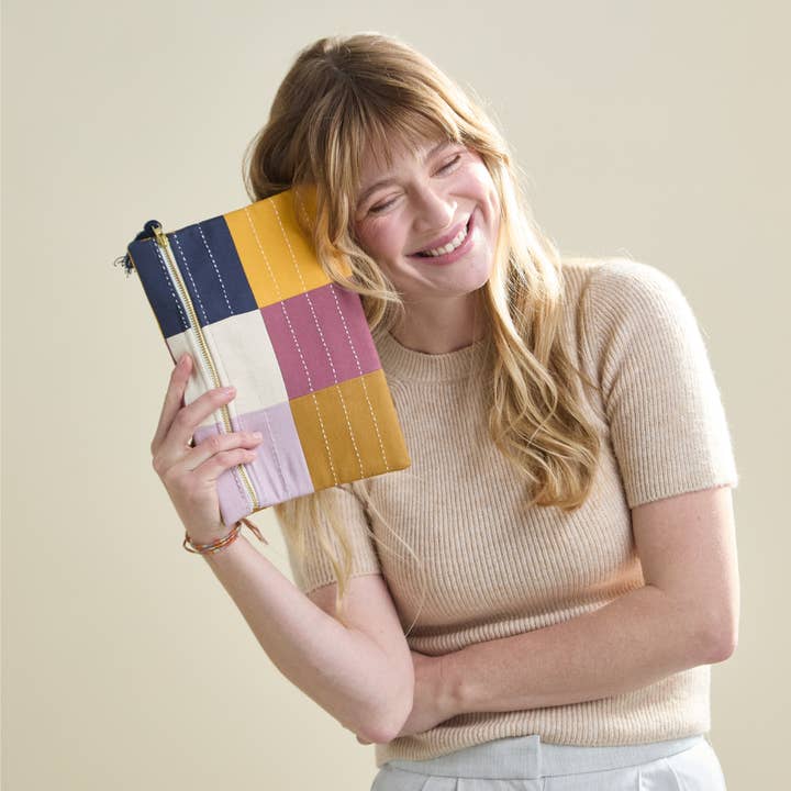 Anchal – wholesale Pouch – Women’s – Checkered Pouch10