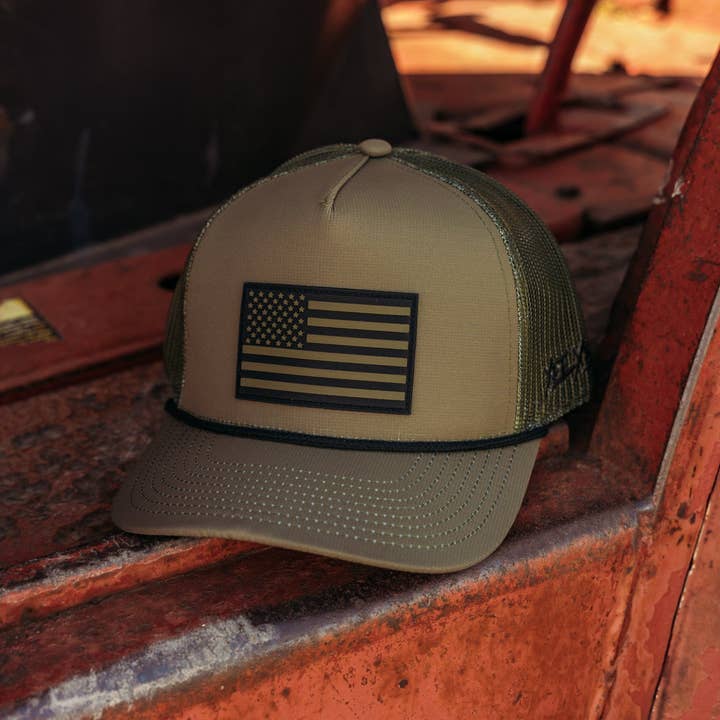 Yee Yee – wholesale Truckerkeps – Unisex – Militärgrön prestandakeps1