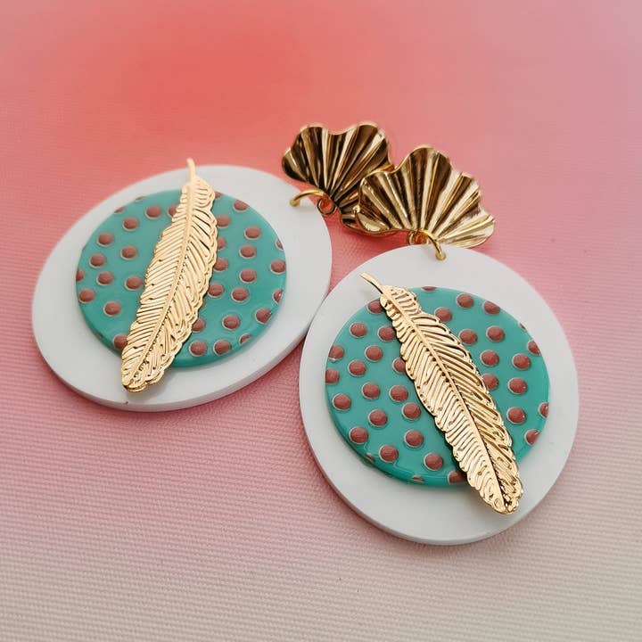 Pampa Mia - Vendita all'ingrosso Orecchini pendenti - Orecchini con piuma dorata1