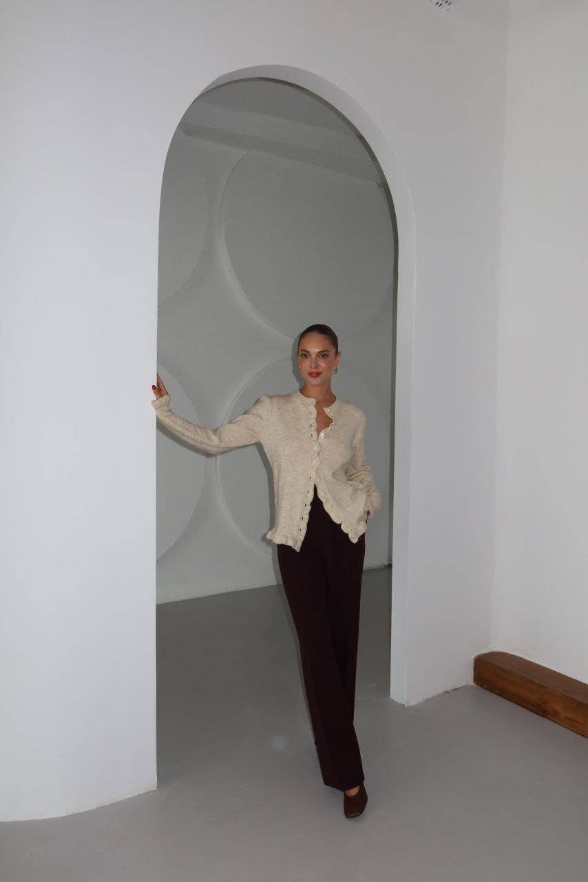 Design company-Fatma Balkir - Vendita all'ingrosso Cardigan - Donna - Cardigan a maglia con bottoni sul davanti senza volant - cardigan chic3