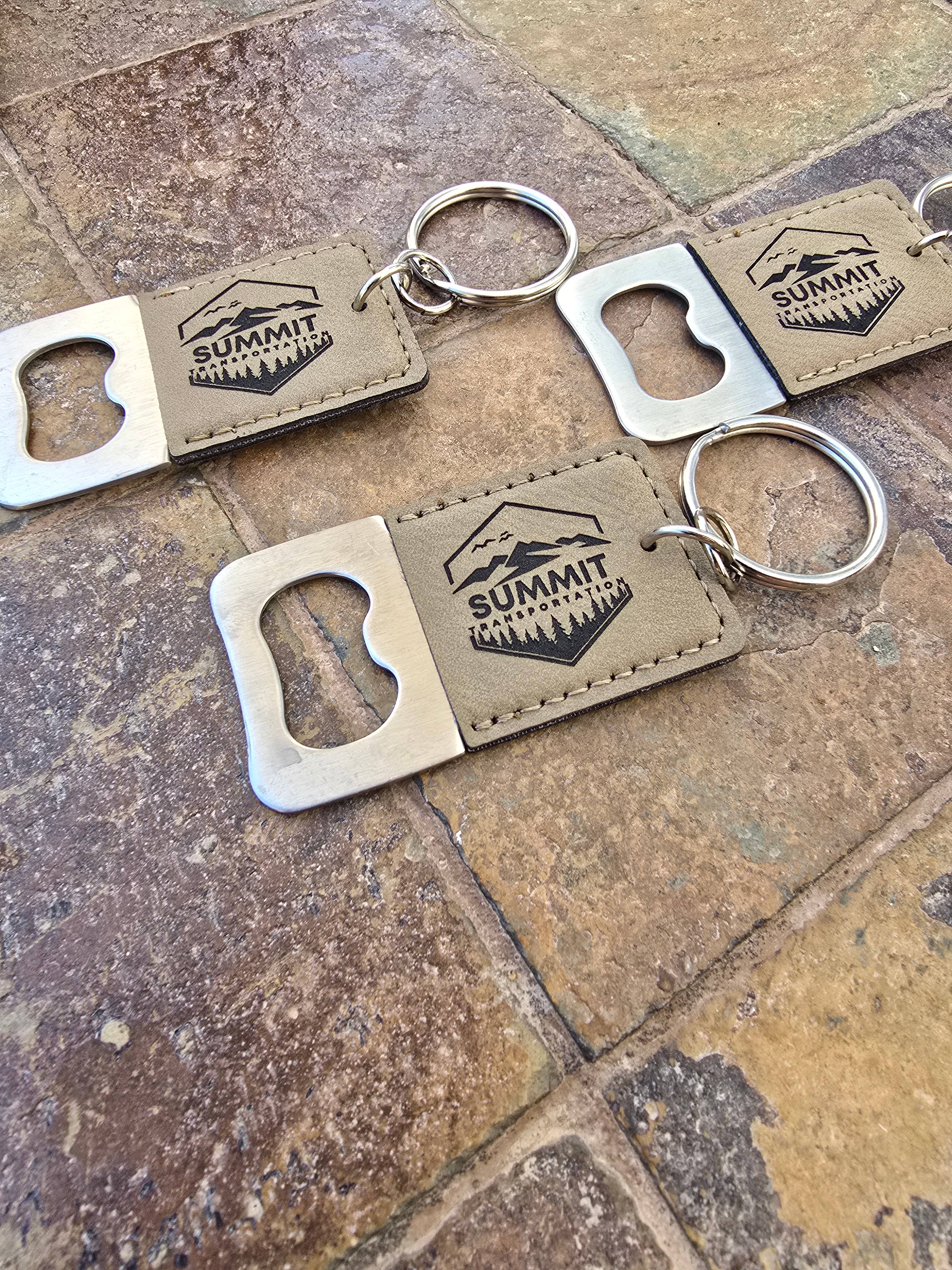 The Rural Home - Wholesale Sleutelhanger - Uniseks - Aangepaste sleutelhanger met flesopener van kunstleer7
