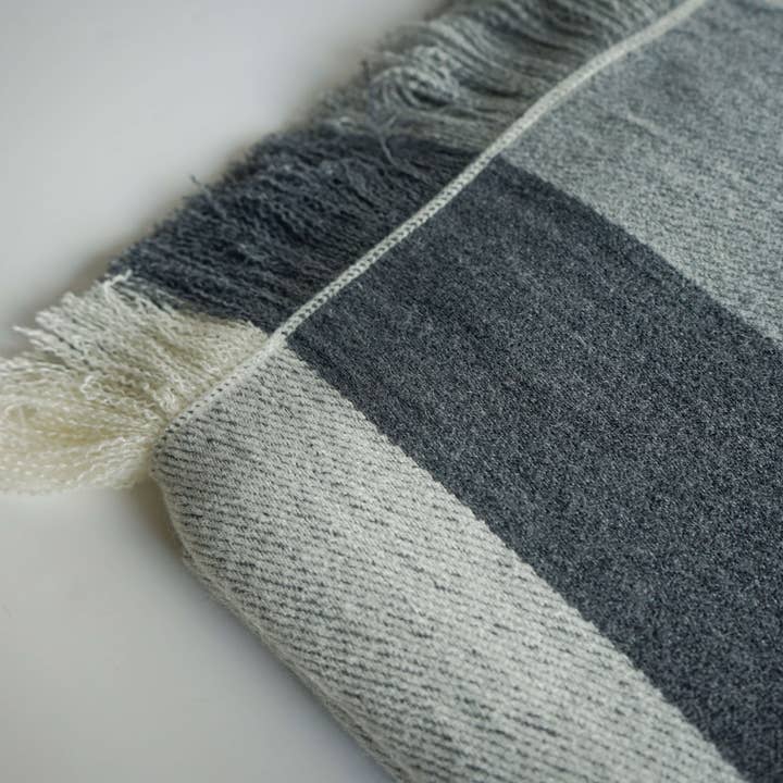 Bonita Republica - Wholesale Wrap - Women's - Luna - Striped Shawl2