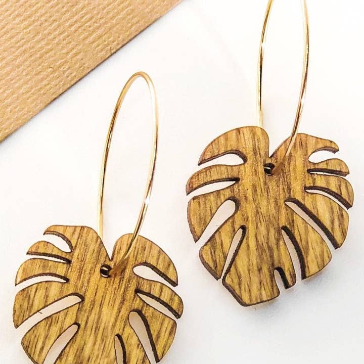 lovelevel – wholesale Dangle earrings – Hawaii Wood Earrings | BABY MONSTERA2