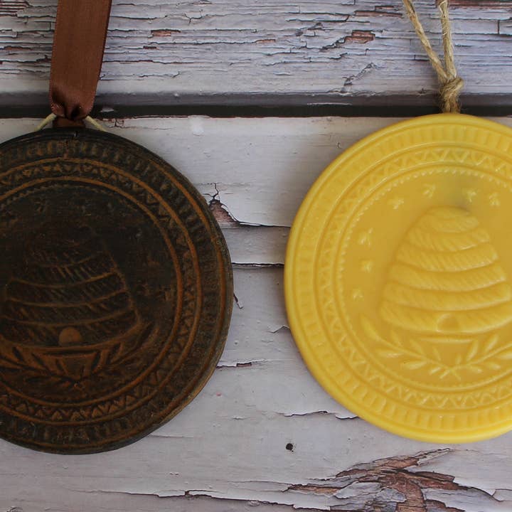 Happy Honey Bee Co. - Wholesale Ornament - Honey Bee Skep Blackened Beeswax Cinnamon Handmade Ornament5