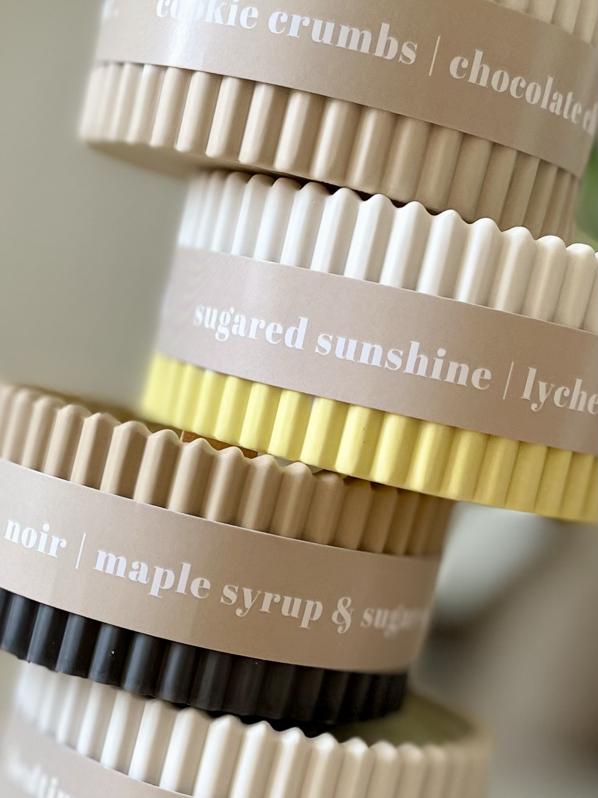 The Wax Leaf Candle Co - Wholesale Jar/Filled Candle - Lychee Stoneware Soy Wax Candle / Summer Inspired7