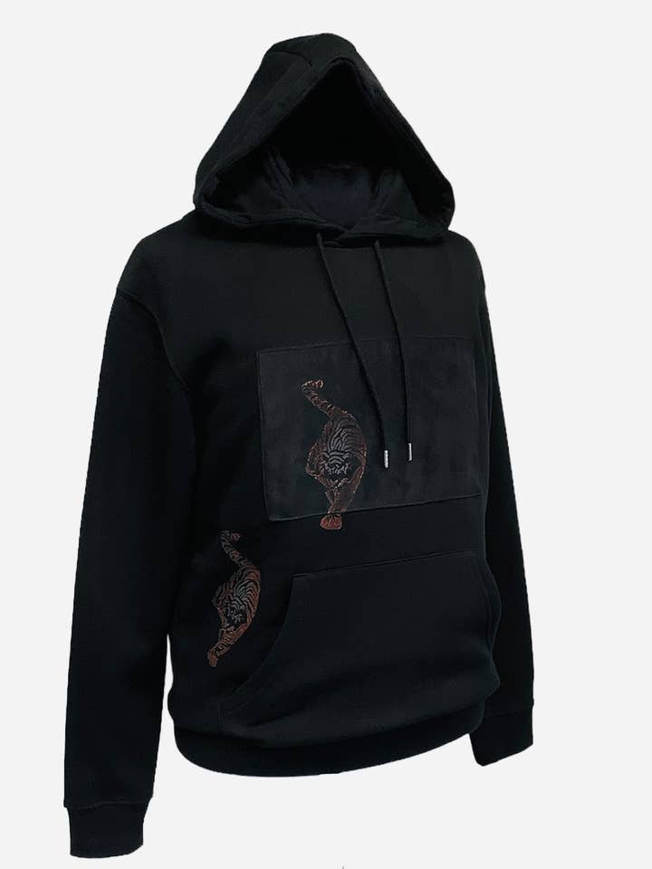 Impromptu Musé - Wholesale Hoodie - Men's - Black Tiger Handprinted Graphic Art Hoodie 1