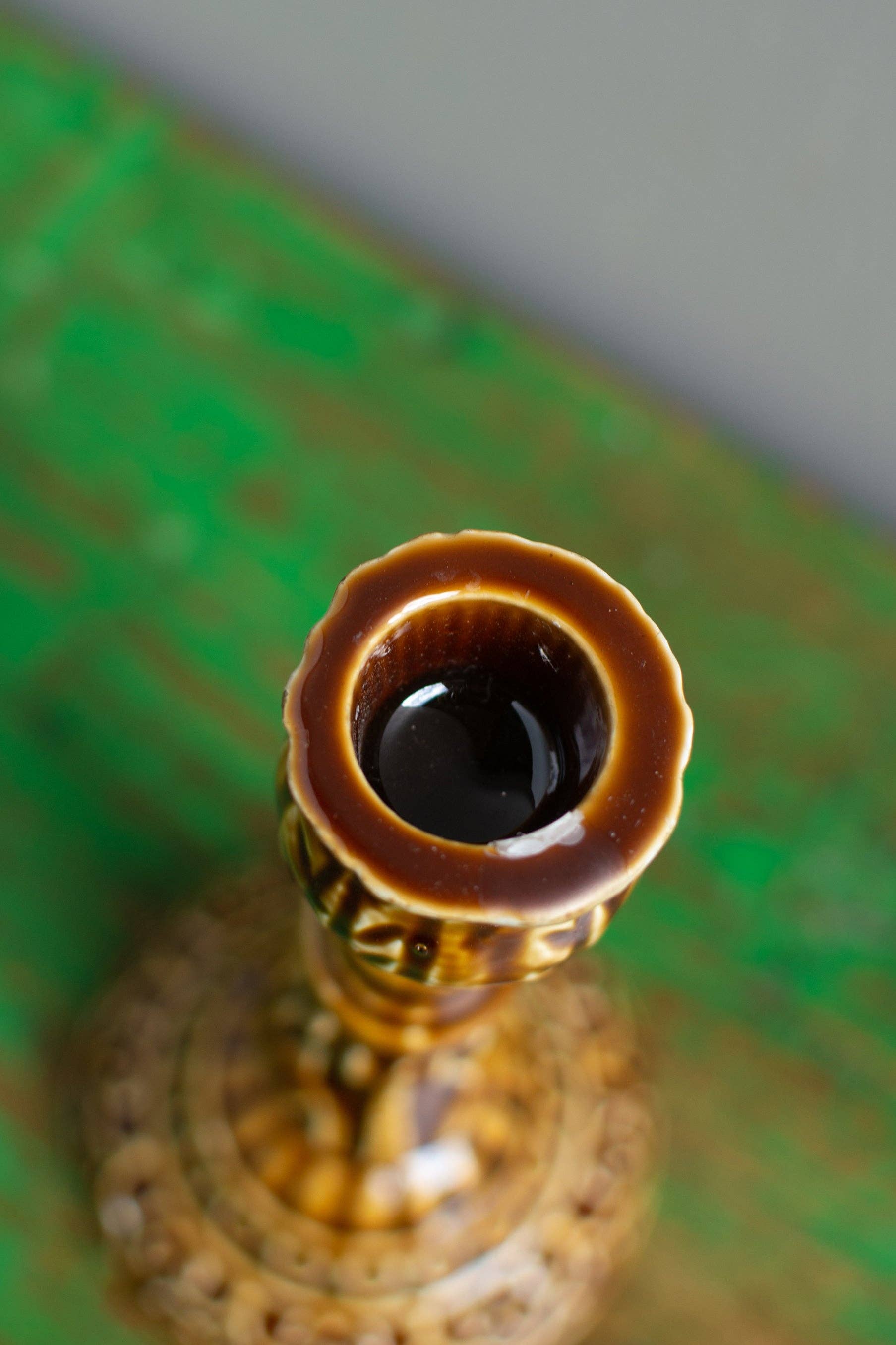 Ian Snow Ltd – wholesale Ljushållare – Formade metallljusstakar med keramisk yta10