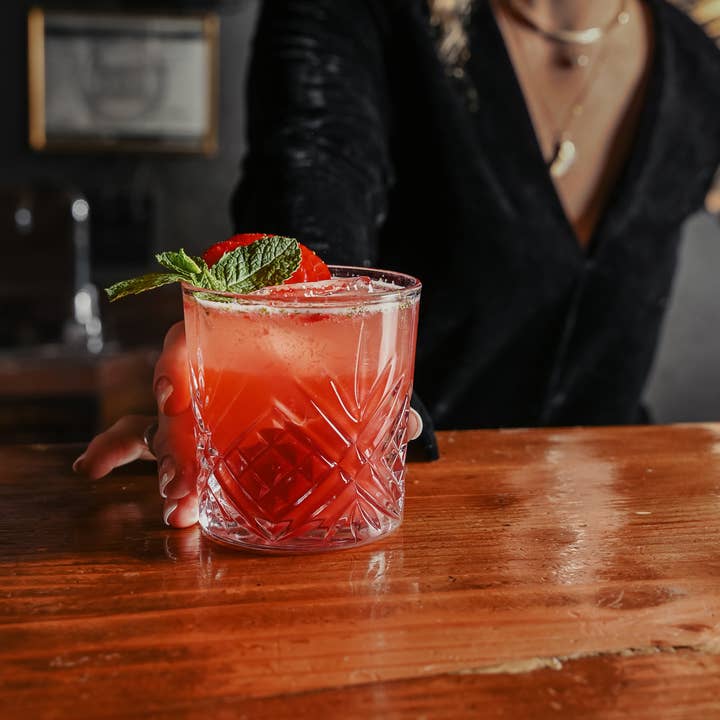 Drømme - Wholesale Non-alcoholic aperitif/mocktail - Drømme Awake - Zero Proof Elixir2