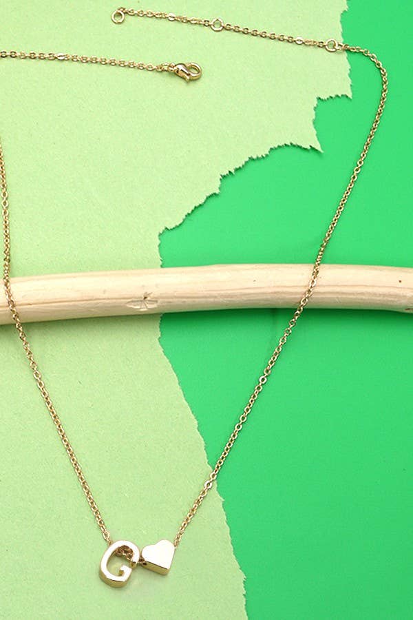 JOSSLYN by wall to wall - Wholesale Pendant/Charm Necklace - BRASS MONOGRAM INITIAL HEART CHARM NECKLACE | 80N1503