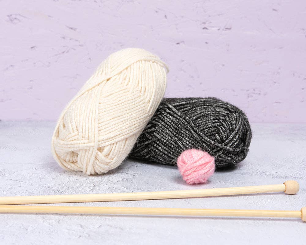 Sincerely Louise - Wholesale Knitting/Crochet Supplies - Mini Shropshire Sheep Head Knitting Kit1