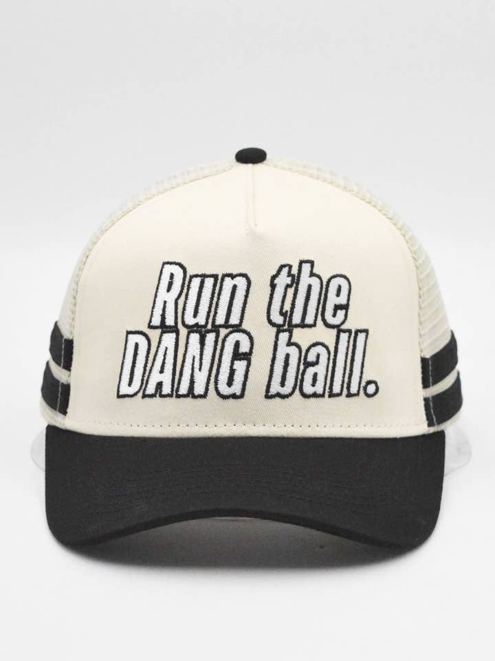 Lauf den verdammten Ball Vintage Trucker Hut für den Großhandel von Social Statement