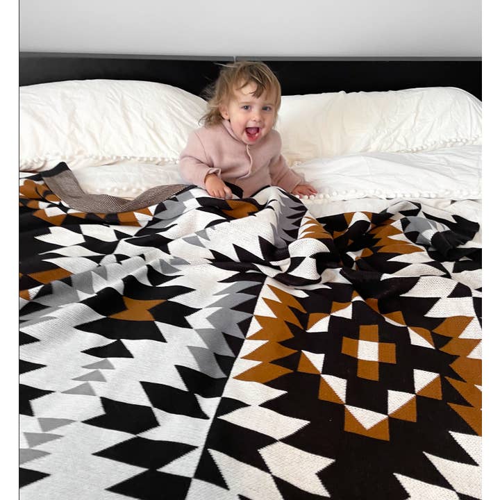 Monmar - Wholesale Throw blanket - Adult Size Pampa Blanket1