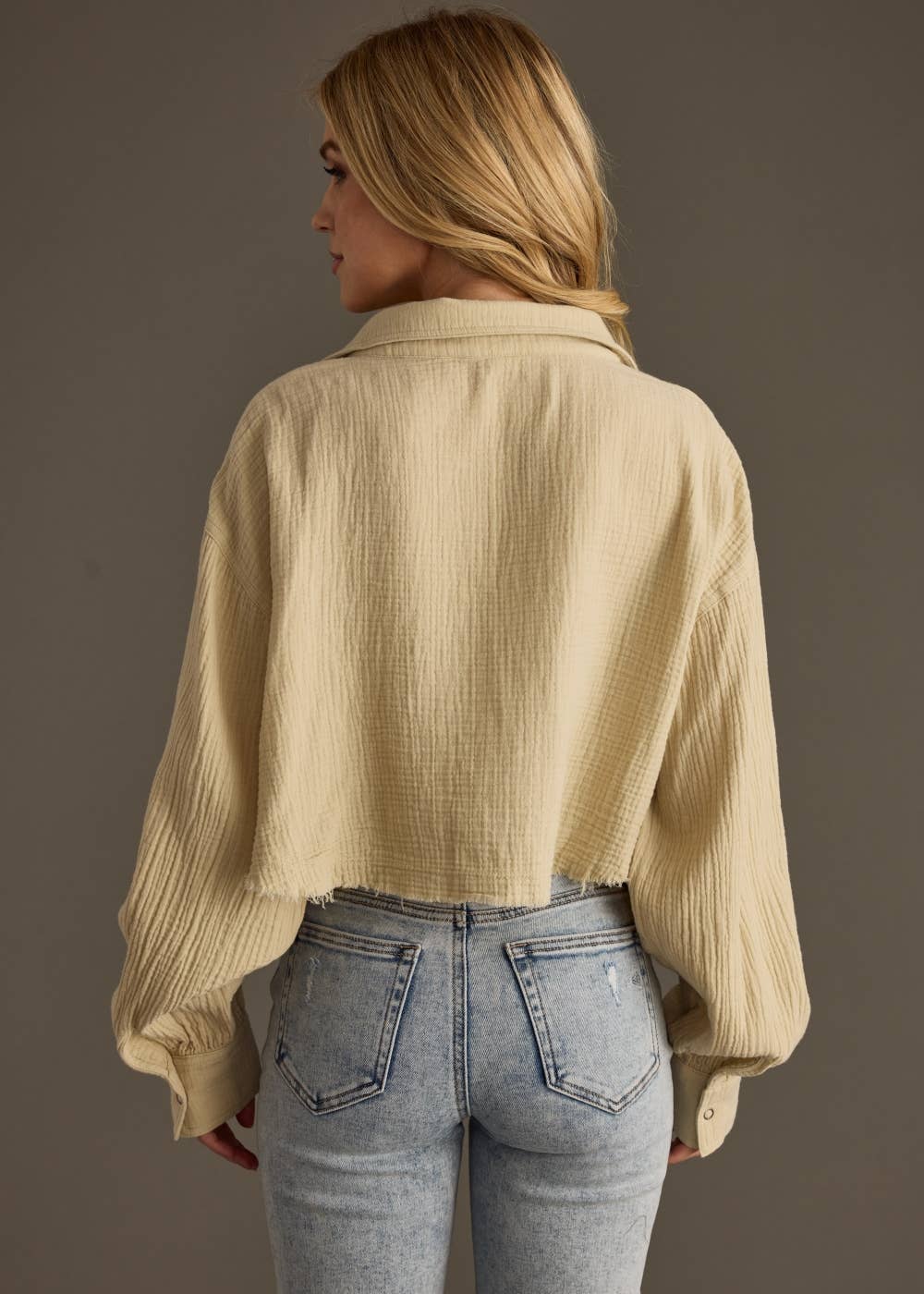 Panache Apparel Co. - Wholesale Shirt - Dames - Khaki gaas knoopblouse4