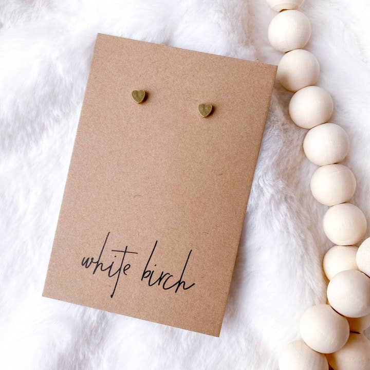 Whitebirch Handmade Goods – wholesale Solitärörhängen – Mini mässing hjärta örhängen4