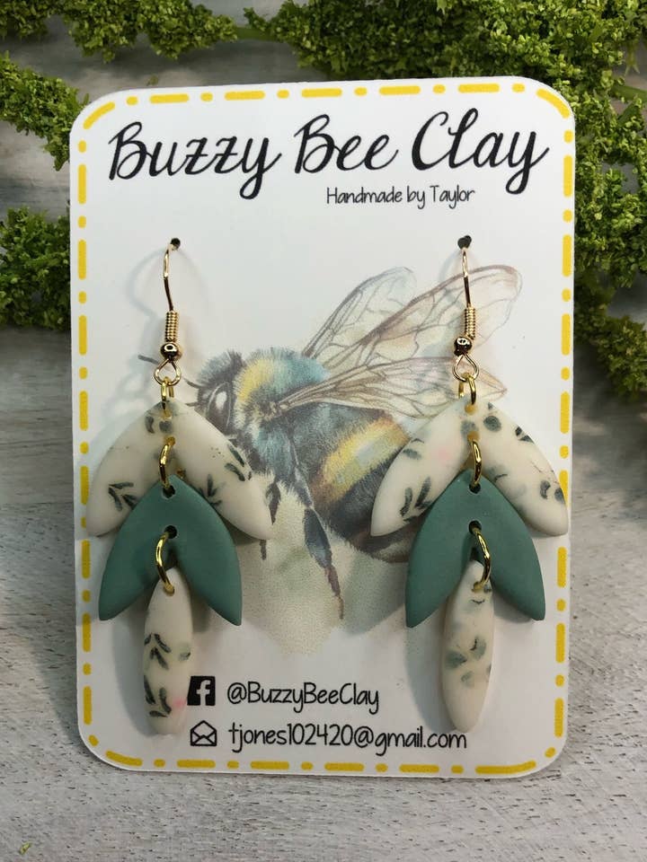 Ensemble de feuilles botaniques pour la vente par Buzzy bee clay