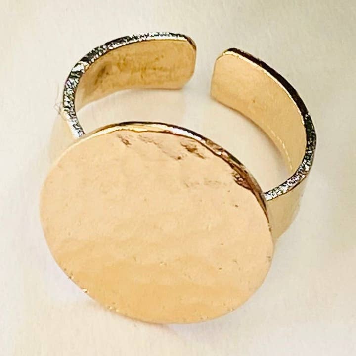 Bague Laura pour la vente par NAO JEWELS