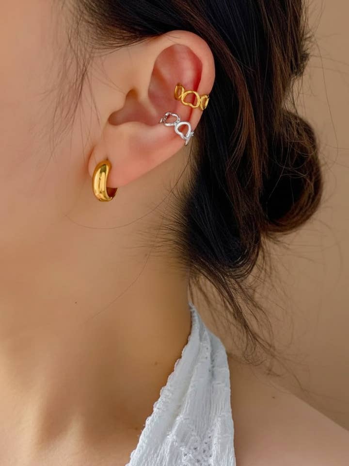 Stainless steel earcuffs 124AQ528 for wholesale by BYREN | ÉLINE L'ATELIER