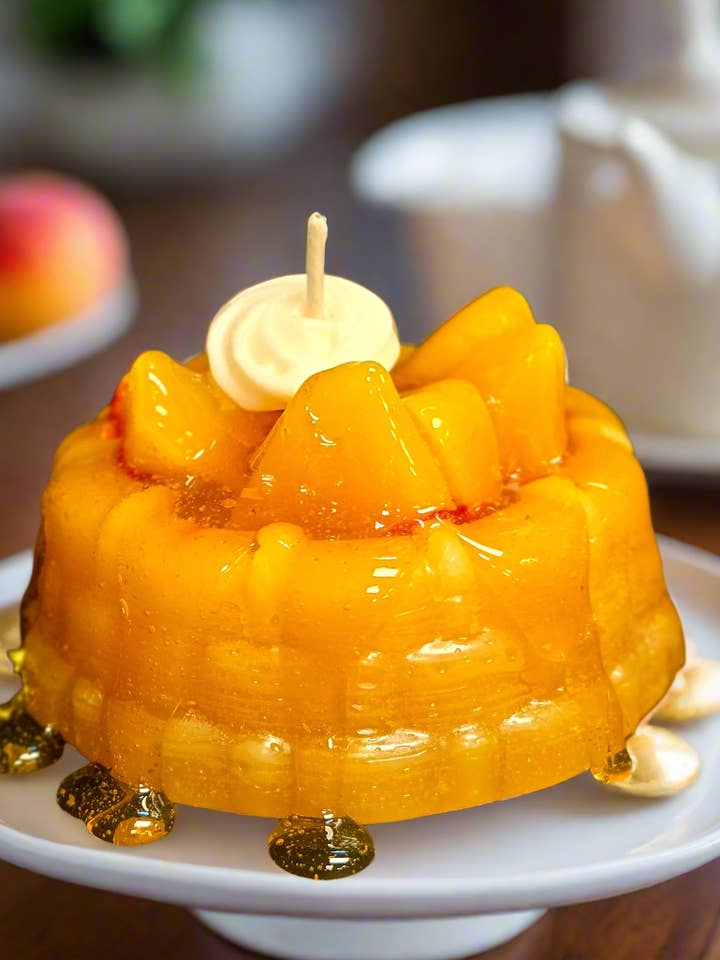 Bougies Shortcake pour la vente par Floating Ember Candle Co.