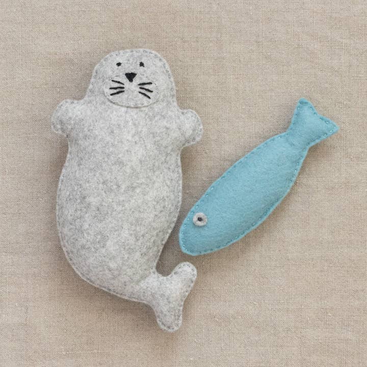 SANDY SÆLEN + FISK filt-syningssæt for engroshandel hos Mimihali